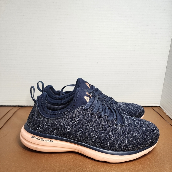 APL Techloom Phantom Navy Blue Womens 7 - Picture 6 of 6